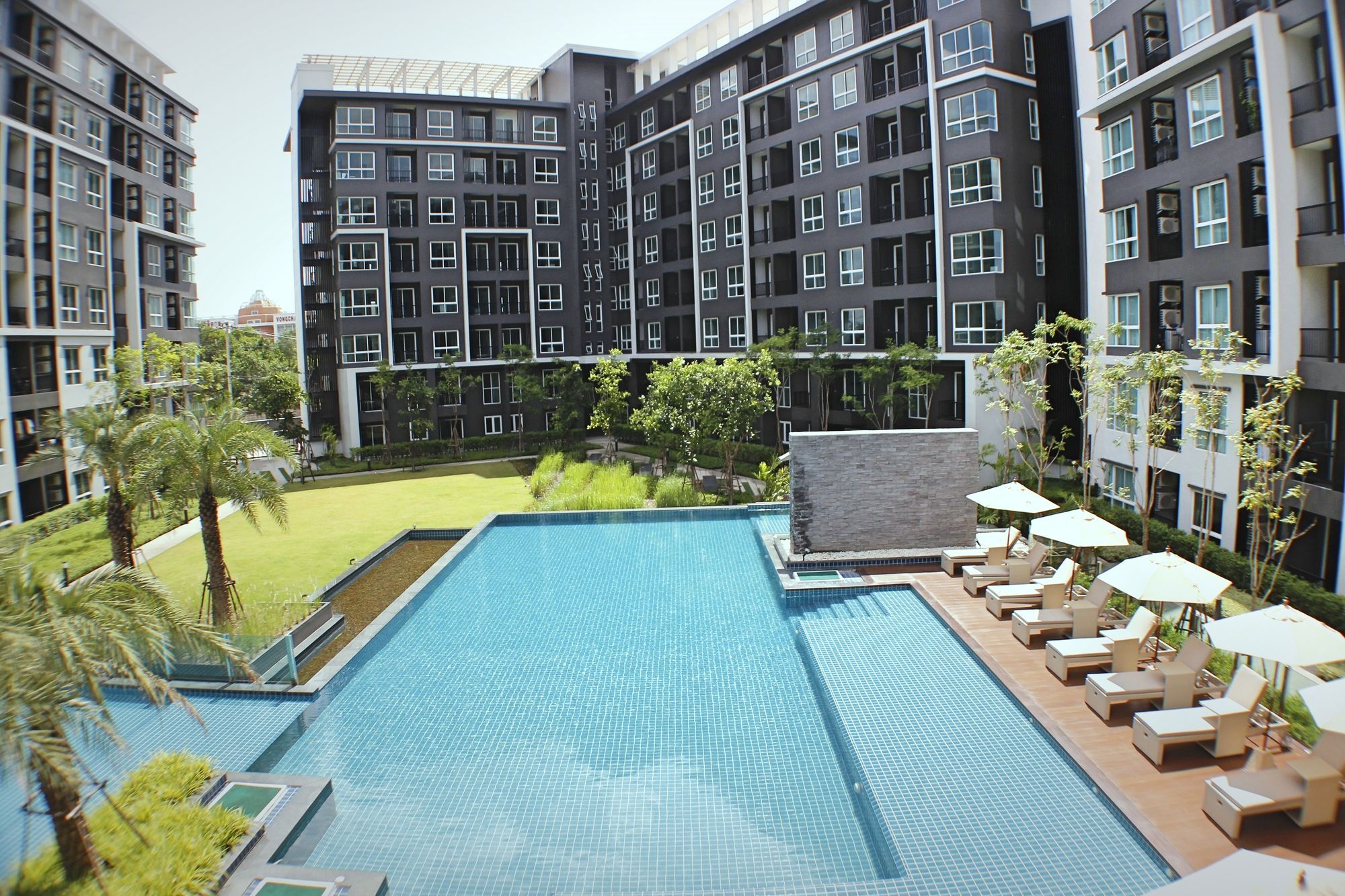 The Change Suites Korat Nakhonratchasima Exteriör bild